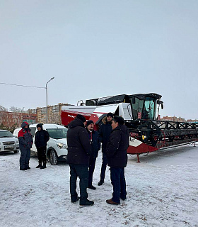 Новый комбайн для Казахстана